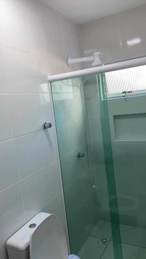 Apto Lateral Mar 贝卢港 外观 照片